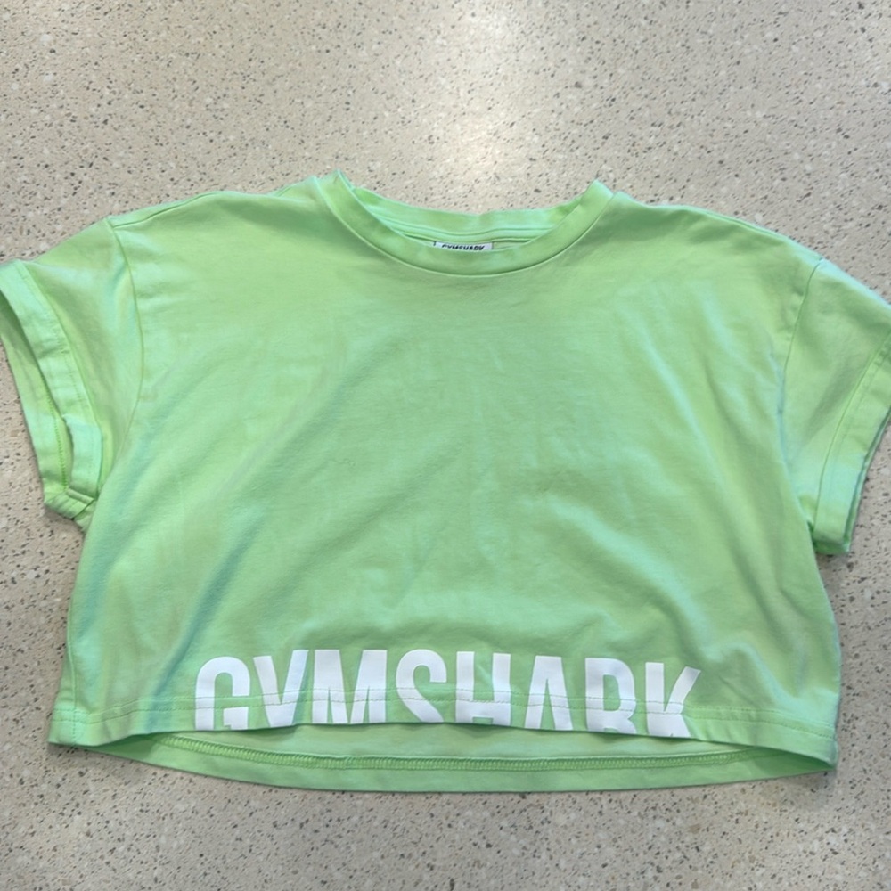 gymshark crop shirt